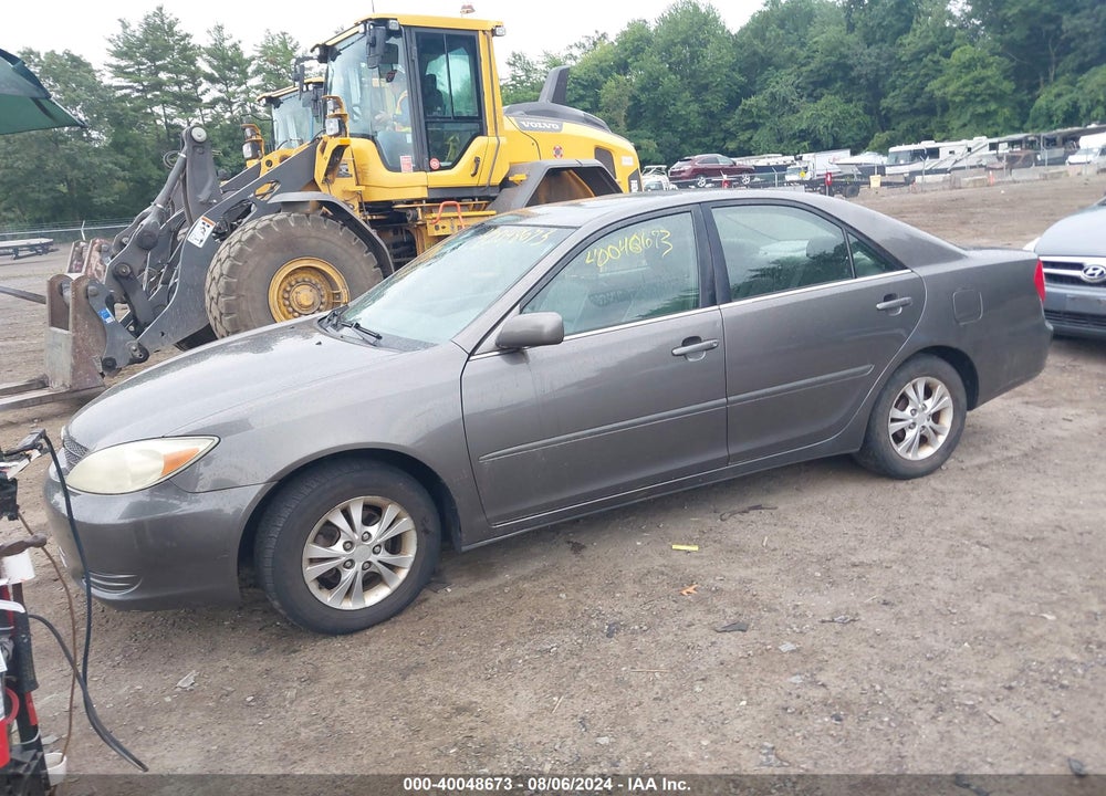 2004 TOYOTA CAMRY LE VIN: 4T1BE32KX4U925714