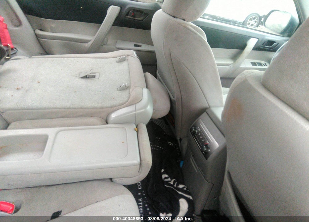 2013 TOYOTA HIGHLANDER BASE V6 VIN: 5TDBK3EH9DS220761