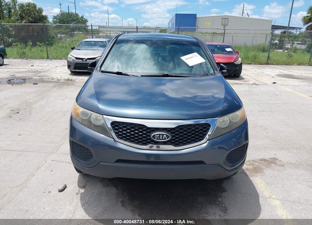 2011 KIA SORENTO LX VIN: 5XYKT3A17BG145378