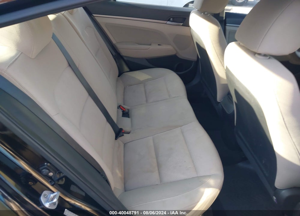 2017 HYUNDAI ELANTRA SE VIN: KMHD84LF8HU182791