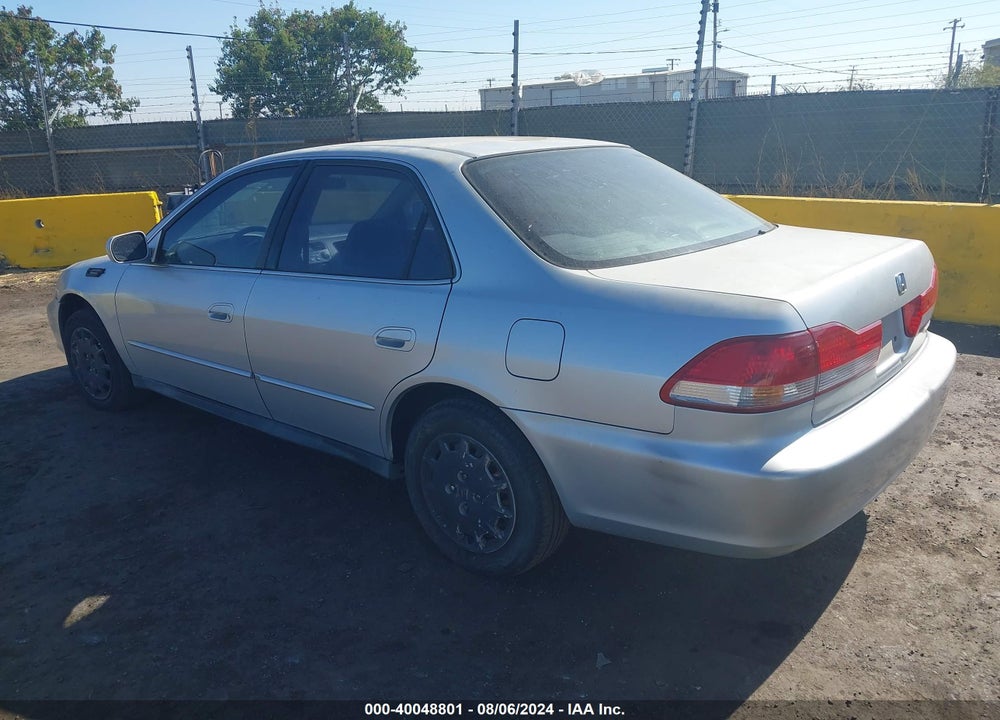 2001 HONDA ACCORD 2.3 LX VIN: JHMCG56491C015398