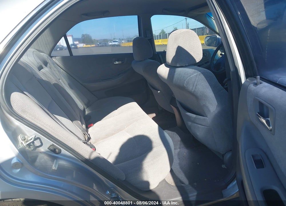 2001 HONDA ACCORD 2.3 LX VIN: JHMCG56491C015398