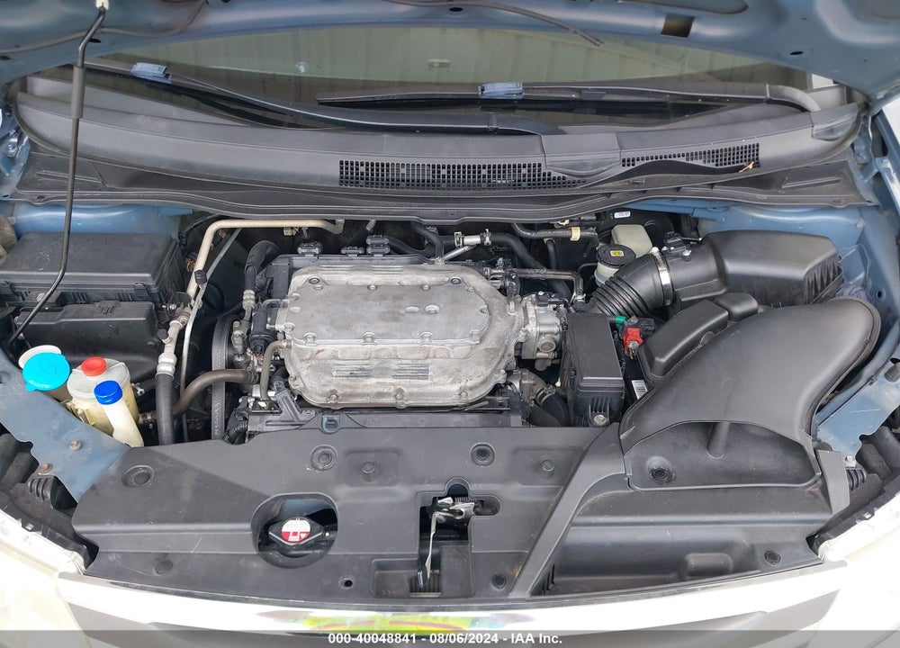 2011 HONDA ODYSSEY EX-L VIN: 5FNRL5H60BB101631