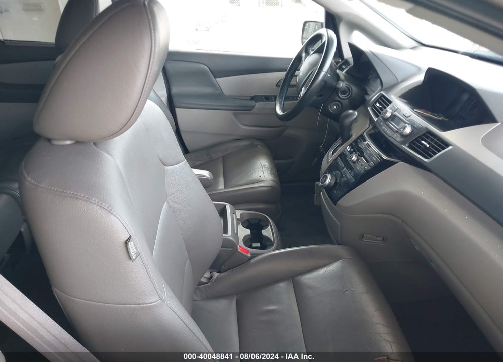 2011 HONDA ODYSSEY EX-L VIN: 5FNRL5H60BB101631