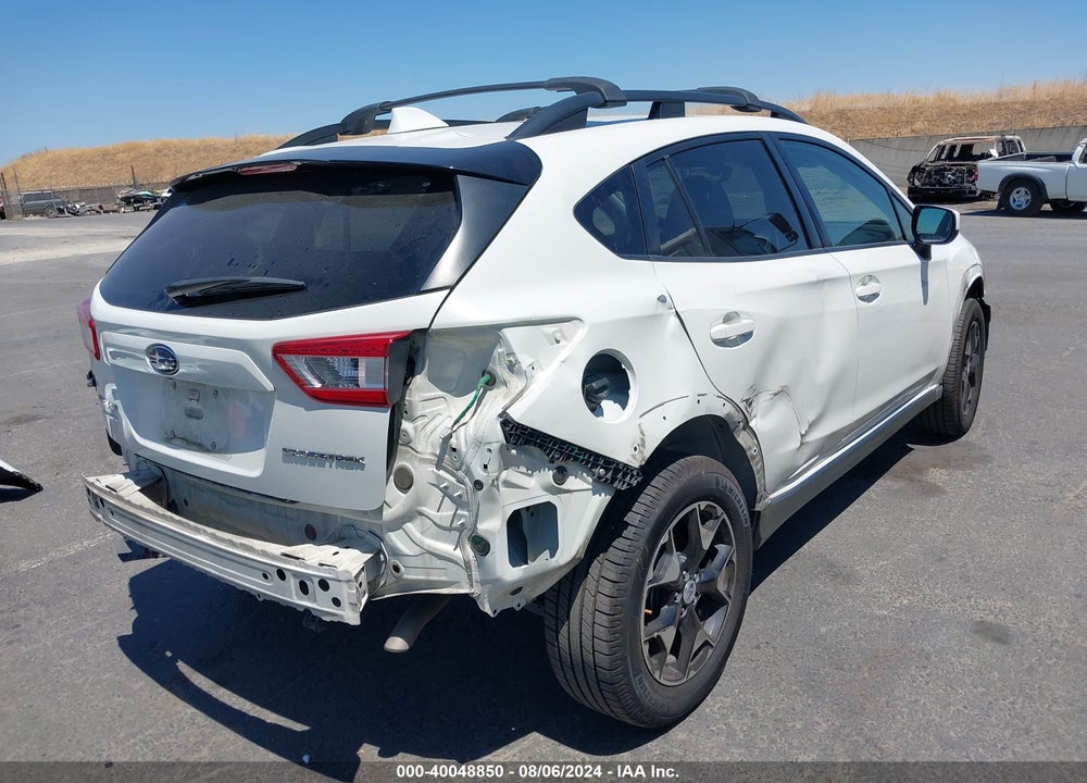 2018 SUBARU CROSSTREK 2.0I PREMIUM VIN: JF2GTABC2J8216391