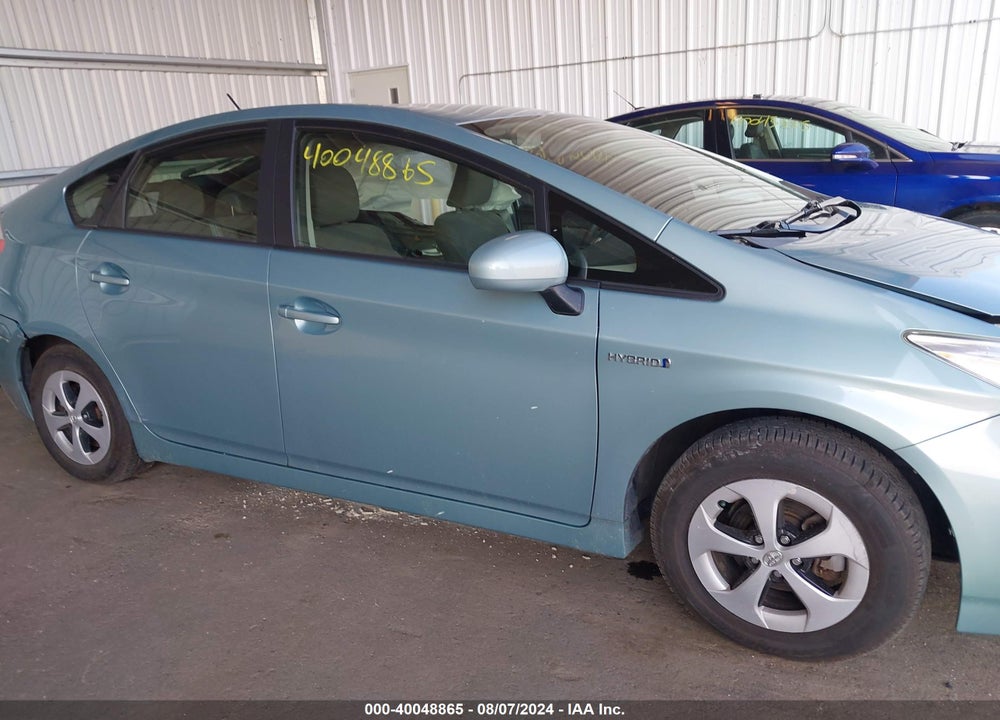 2013 TOYOTA PRIUS TWO VIN: JTDKN3DU1D1724319
