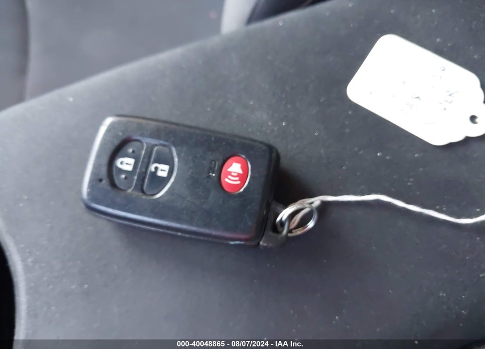 2013 TOYOTA PRIUS TWO VIN: JTDKN3DU1D1724319