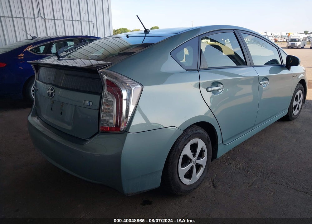2013 TOYOTA PRIUS TWO VIN: JTDKN3DU1D1724319
