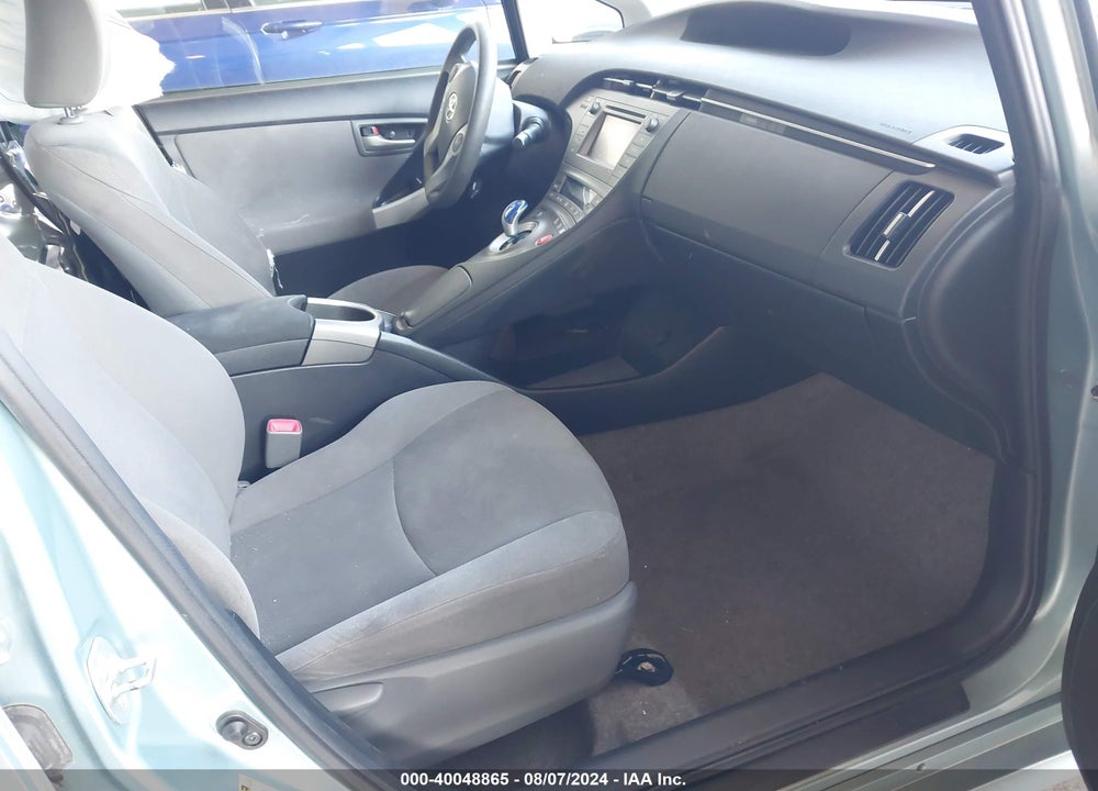 2013 TOYOTA PRIUS TWO VIN: JTDKN3DU1D1724319