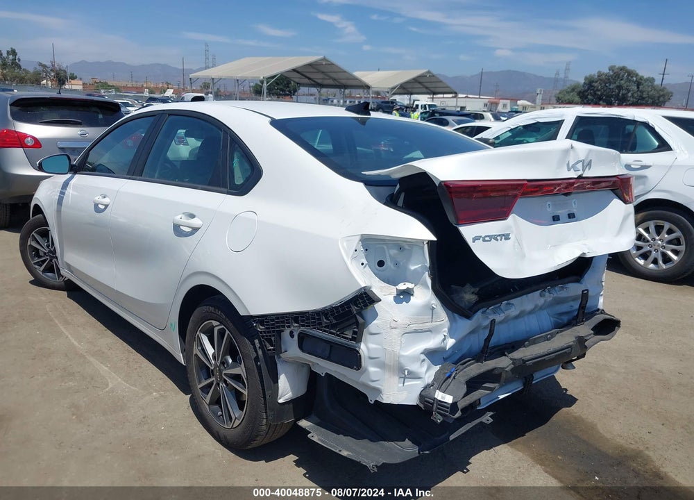 2023 KIA FORTE LXS VIN: 3KPF24AD1PE652947