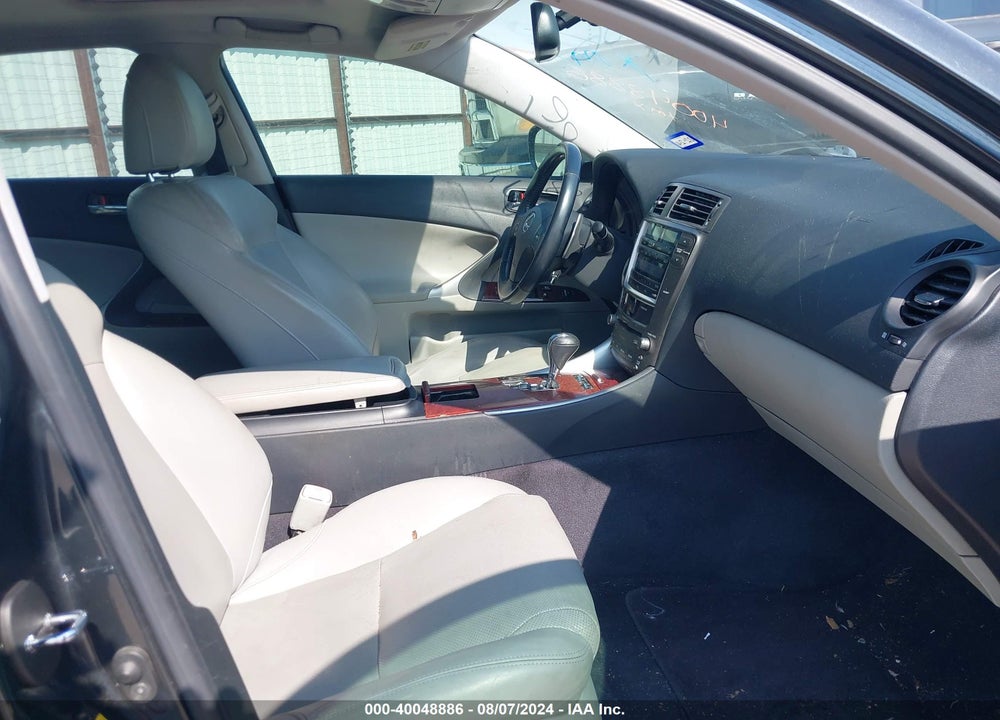 2007 LEXUS IS 250 VIN: JTHBK262175036038
