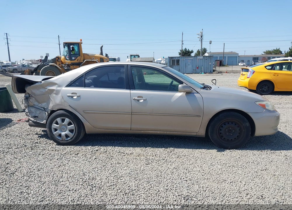2003 TOYOTA CAMRY LE VIN: 4T1BE32K13U691400