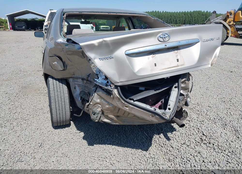 2003 TOYOTA CAMRY LE VIN: 4T1BE32K13U691400