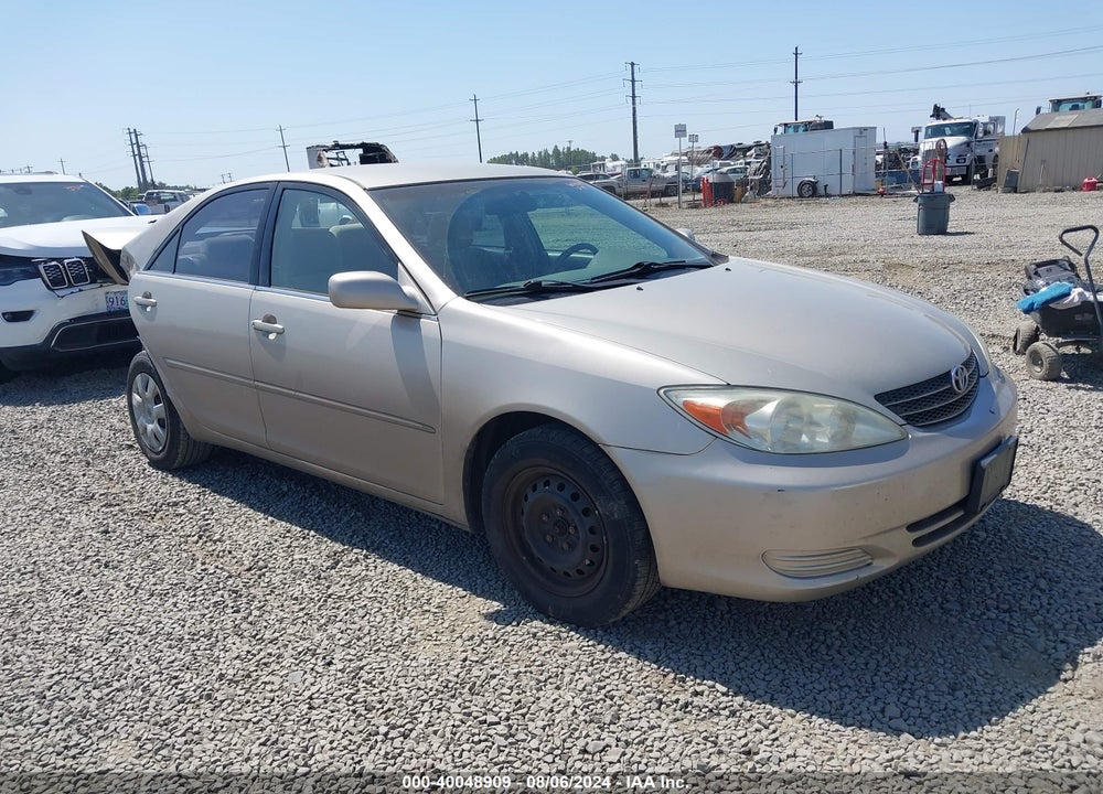 2003 TOYOTA CAMRY LE VIN: 4T1BE32K13U691400