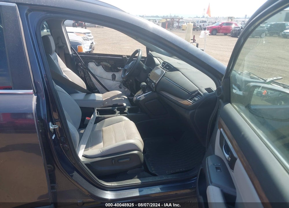 2017 HONDA CR-V TOURING VIN: 2HKRW2H93HH647236