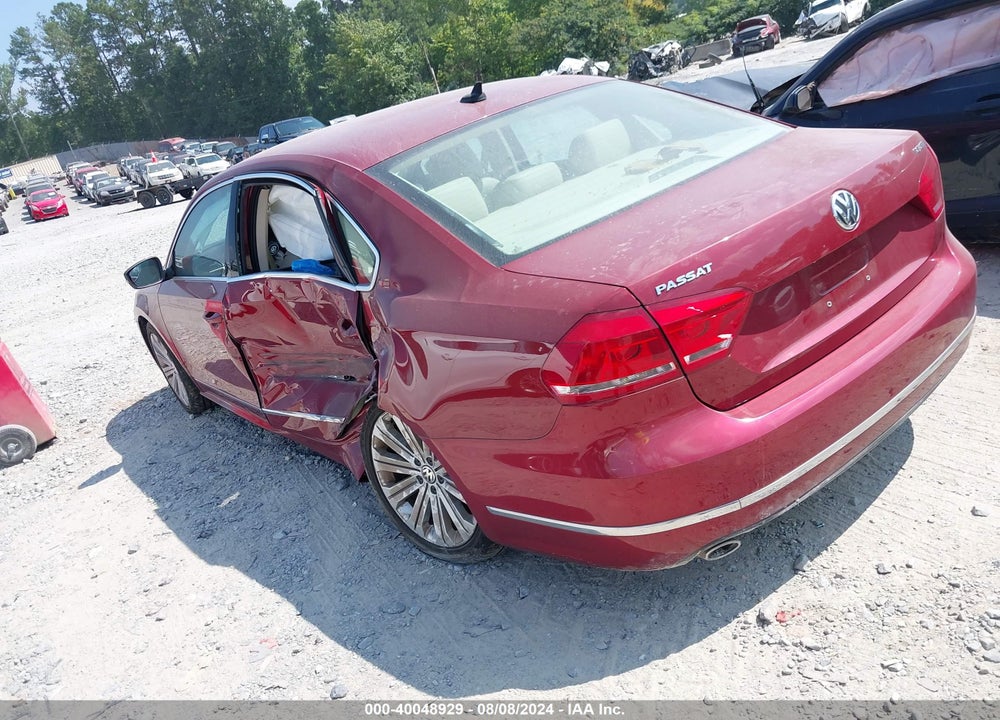 2015 VOLKSWAGEN PASSAT 1.8T SEL PREMIUM VIN: 1VWCT7A37FC028498