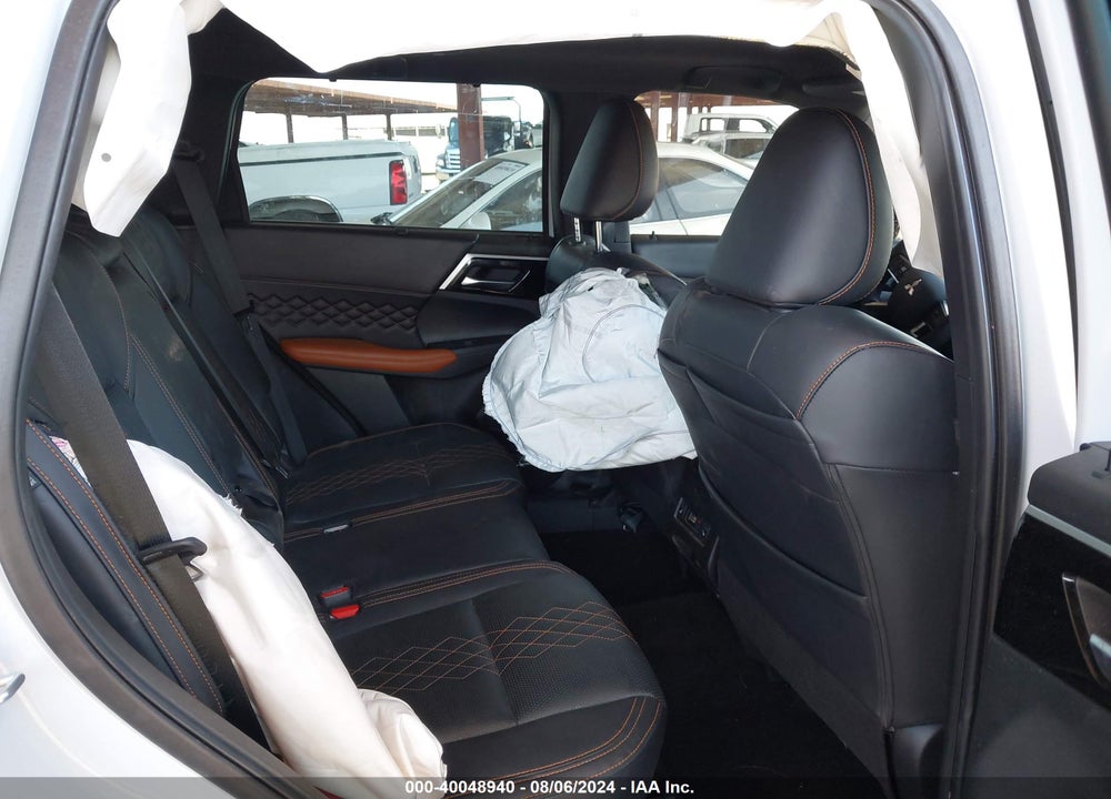 2023 MITSUBISHI OUTLANDER SEL 2.5 2WD VIN: JA4J3VA8XPZ046920