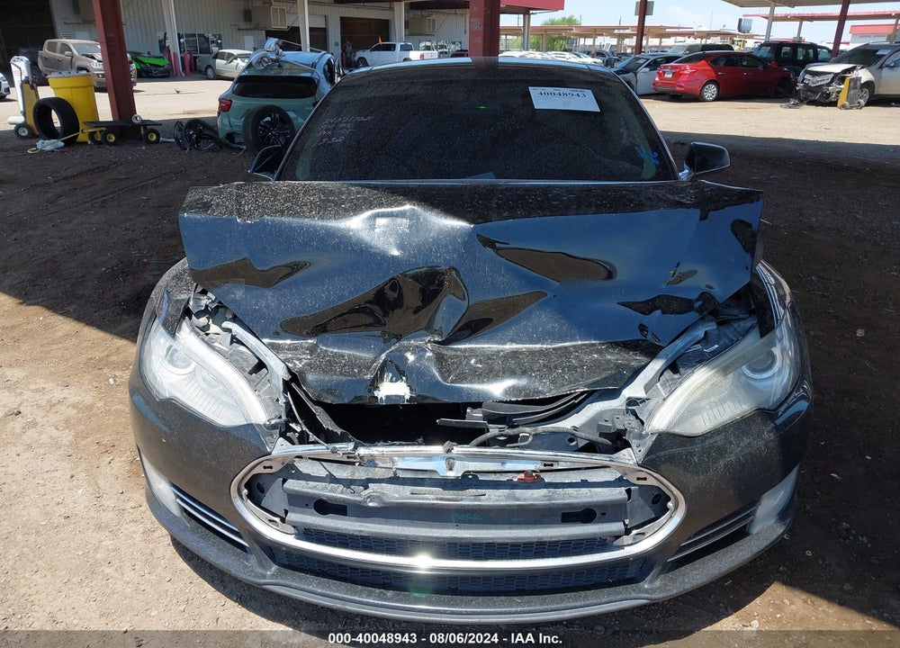 2014 TESLA MODEL S P85 VIN: 5YJSA1H16EFP51332