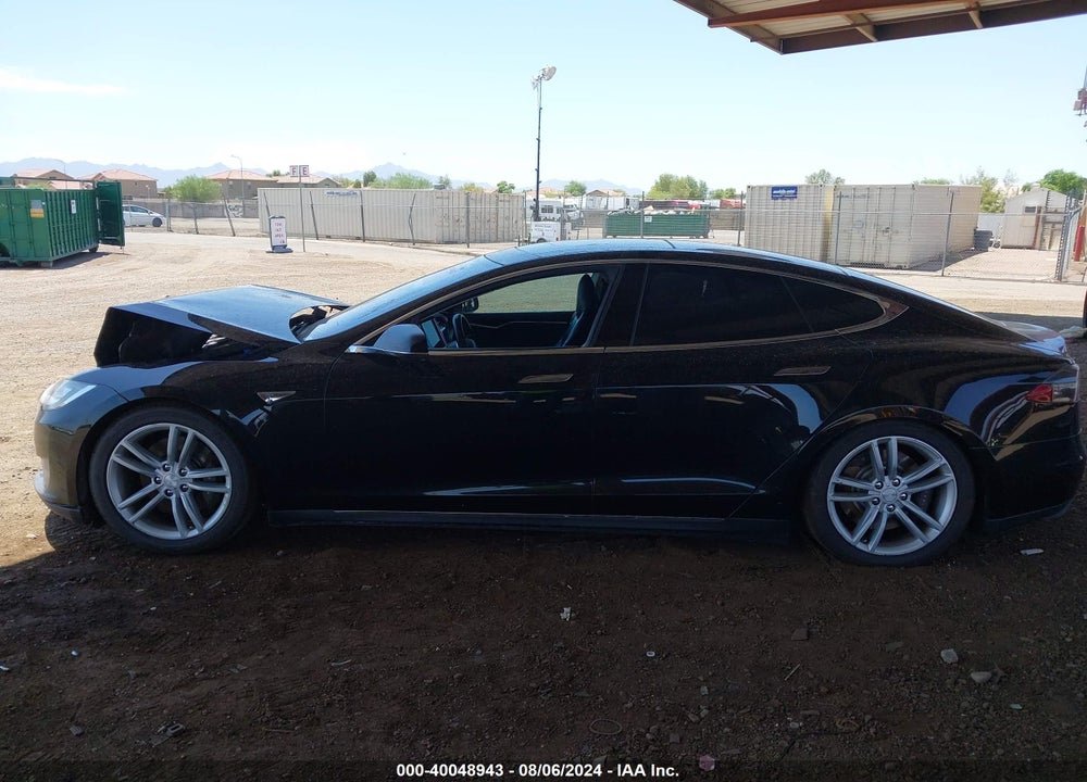 2014 TESLA MODEL S P85 VIN: 5YJSA1H16EFP51332