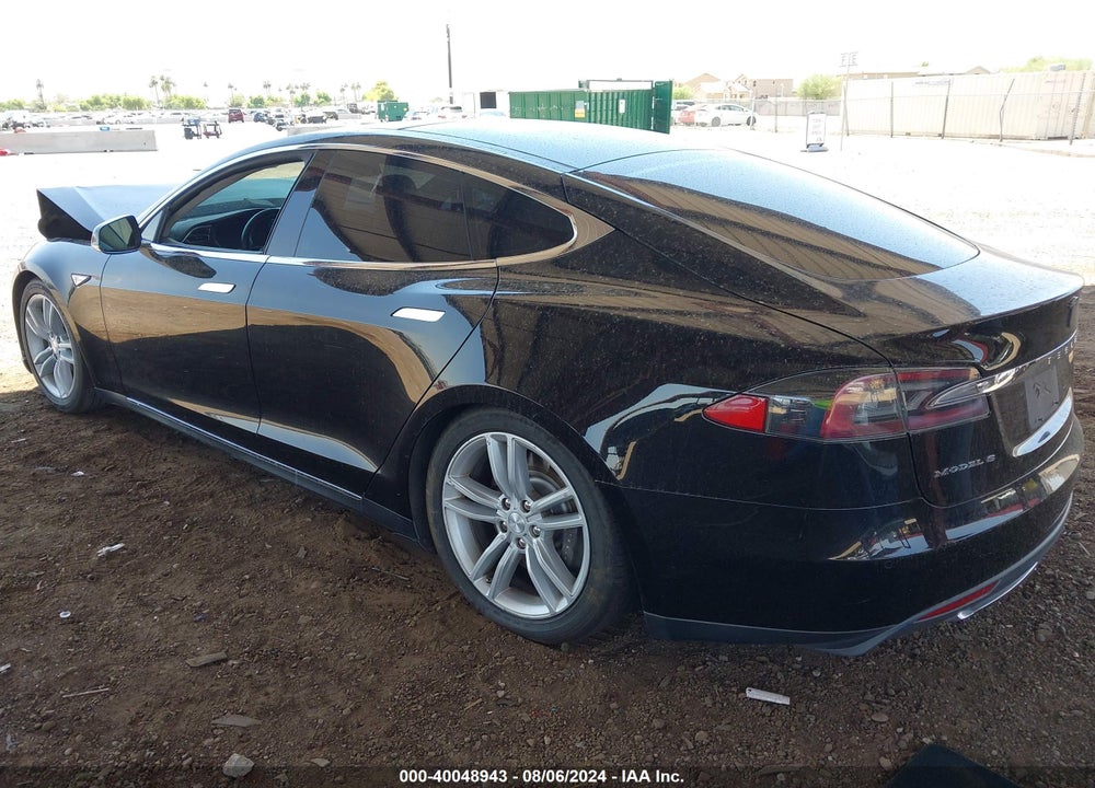2014 TESLA MODEL S P85 VIN: 5YJSA1H16EFP51332