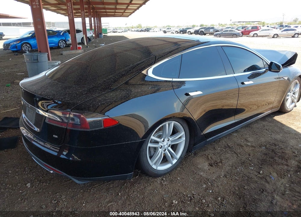 2014 TESLA MODEL S P85 VIN: 5YJSA1H16EFP51332