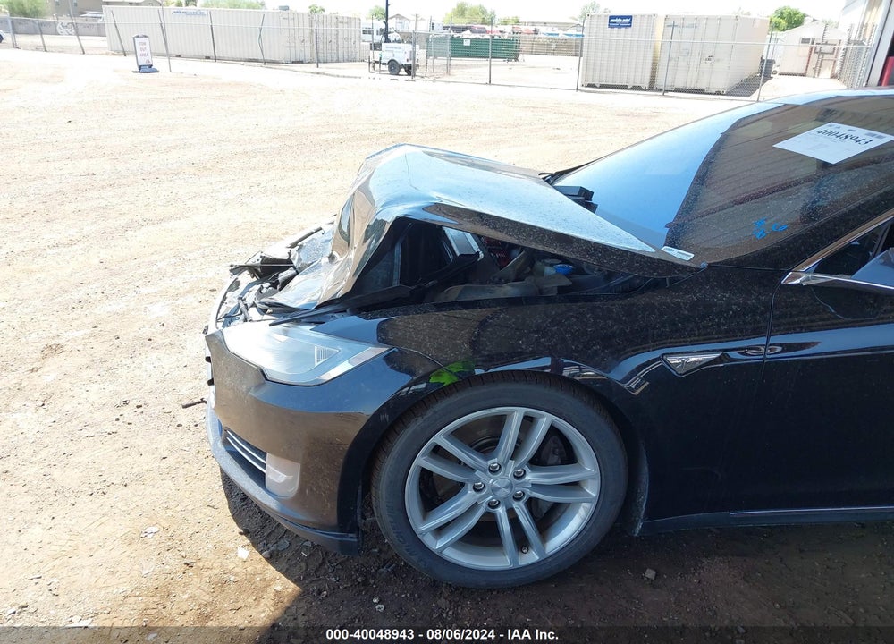 2014 TESLA MODEL S P85 VIN: 5YJSA1H16EFP51332