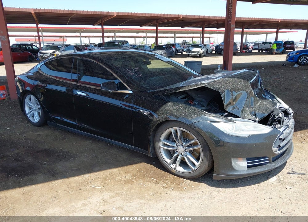 2014 TESLA MODEL S P85 VIN: 5YJSA1H16EFP51332