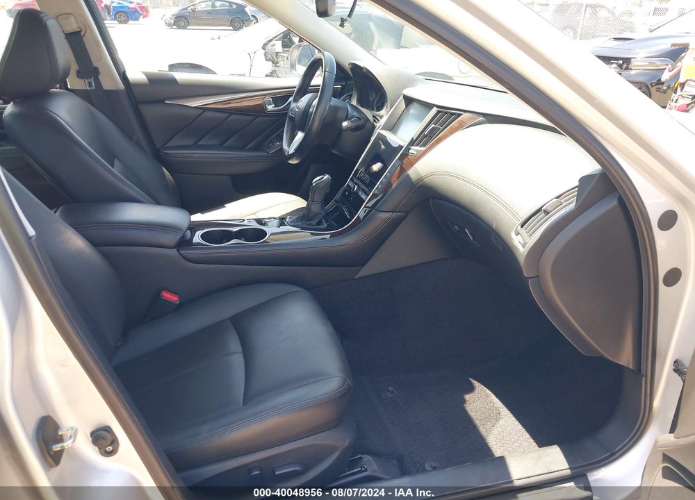 2019 INFINITI Q50 3.0T LUXE VIN: JN1EV7AP5KM517904