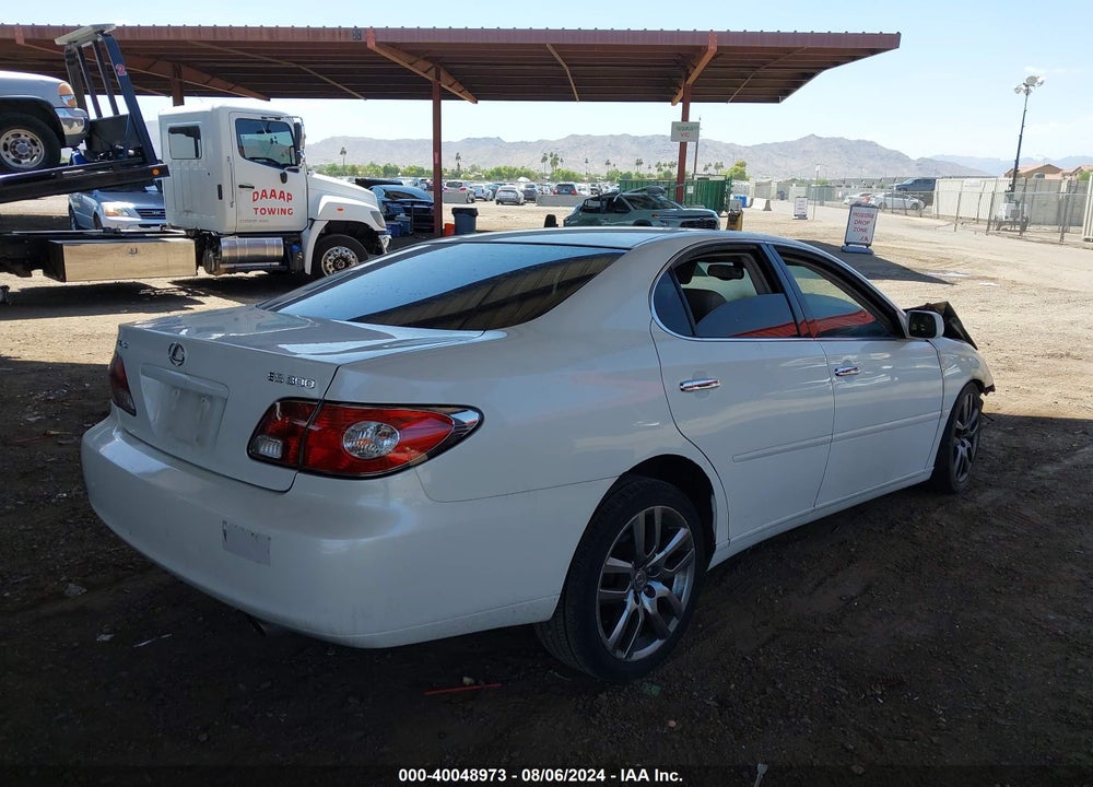 2002 LEXUS ES 300 VIN: JTHBF30G520018937