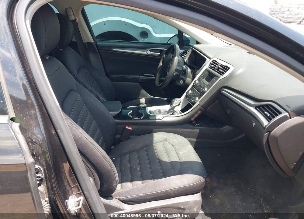 2015 FORD FUSION SE VIN: 1FA6P0H74F5121610