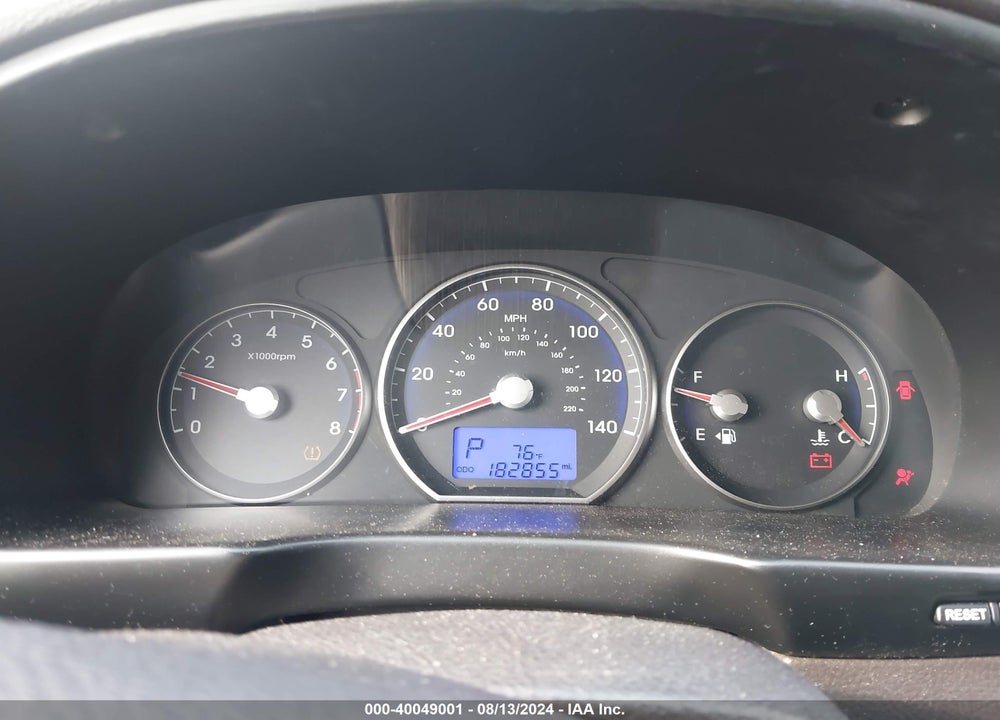 2010 HYUNDAI SANTA FE GLS VIN: 5NMSG3AB9AH379829