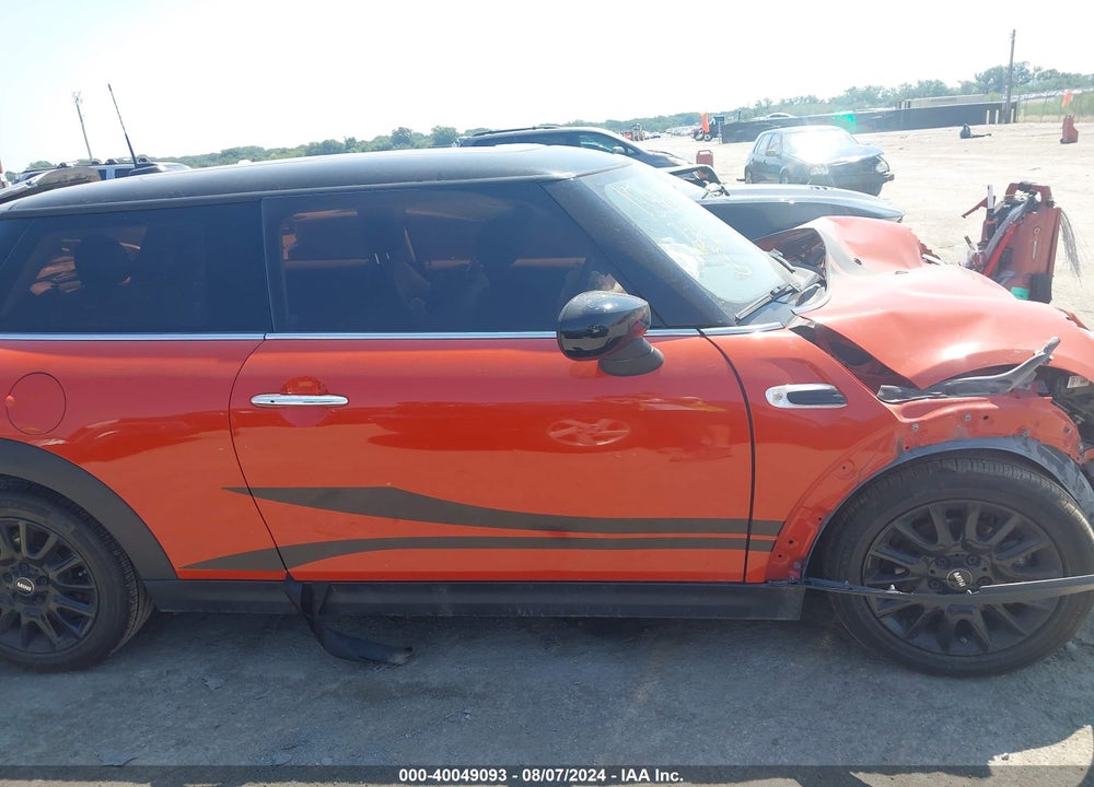 2020 MINI HARDTOP COOPER VIN: WMWXR3C06L2M30137
