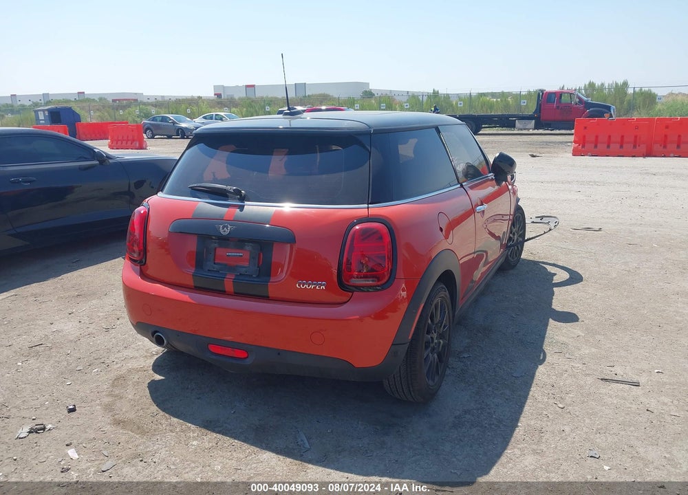 2020 MINI HARDTOP COOPER VIN: WMWXR3C06L2M30137