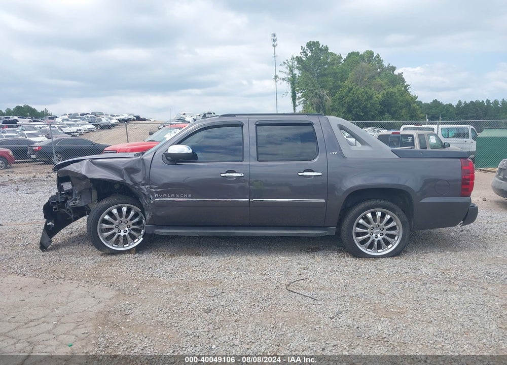 2010 CHEVROLET AVALANCHE 1500 LTZ VIN: 3GNVKGE09AG156897