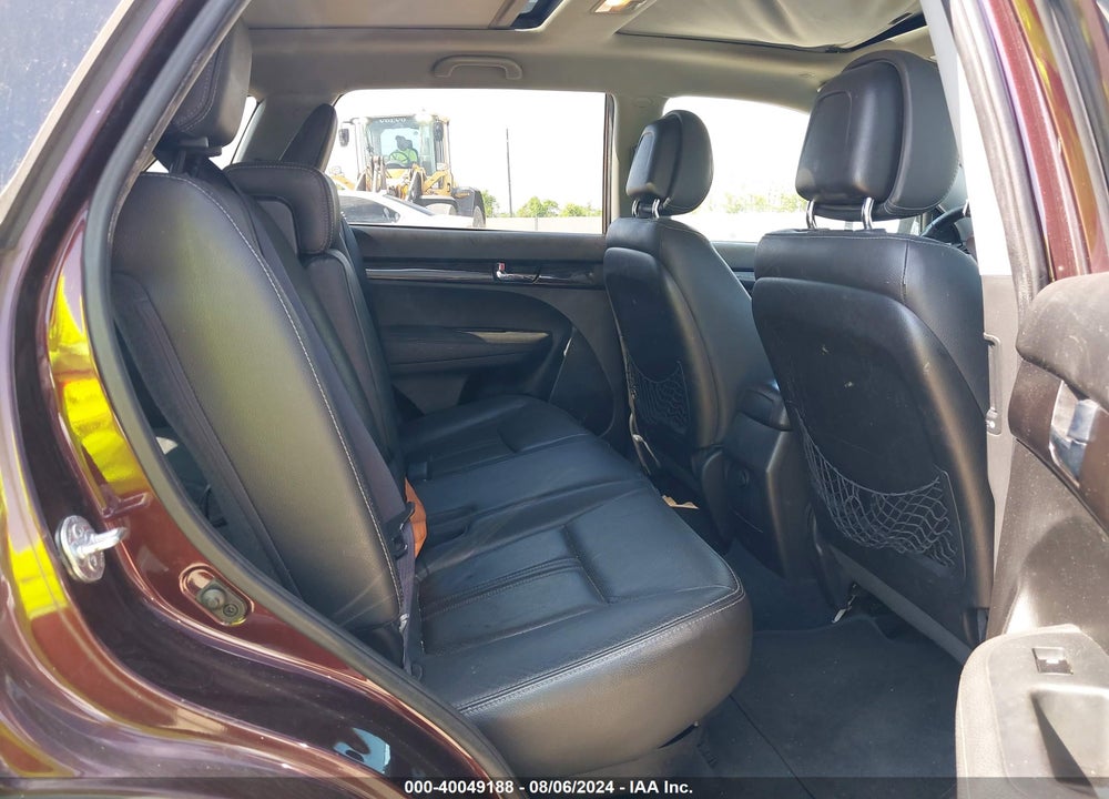 2011 KIA SORENTO EX V6 VIN: 5XYKU4A29BG052390