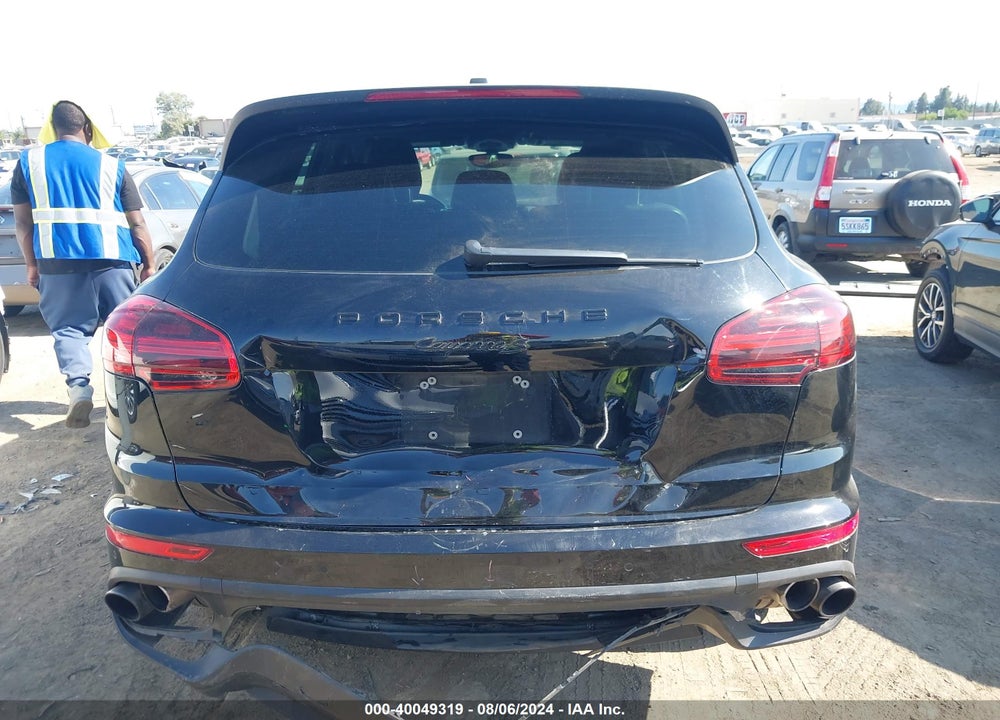 2016 PORSCHE CAYENNE E-HYBRID S VIN: WP1AE2A20GLA64581
