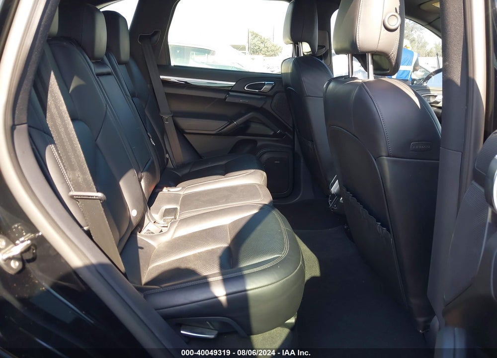 2016 PORSCHE CAYENNE E-HYBRID S VIN: WP1AE2A20GLA64581