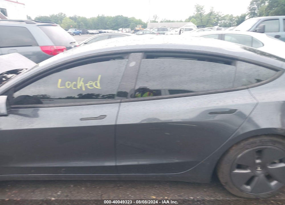 2022 TESLA MODEL 3 REAR-WHEEL DRIVE VIN: 5YJ3E1EA1NF286150