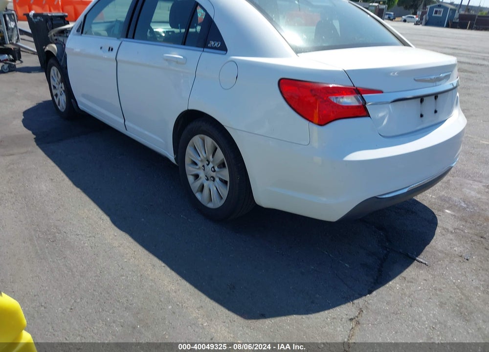 2011 CHRYSLER 200 LX VIN: 1C3BC4FB1BN589859