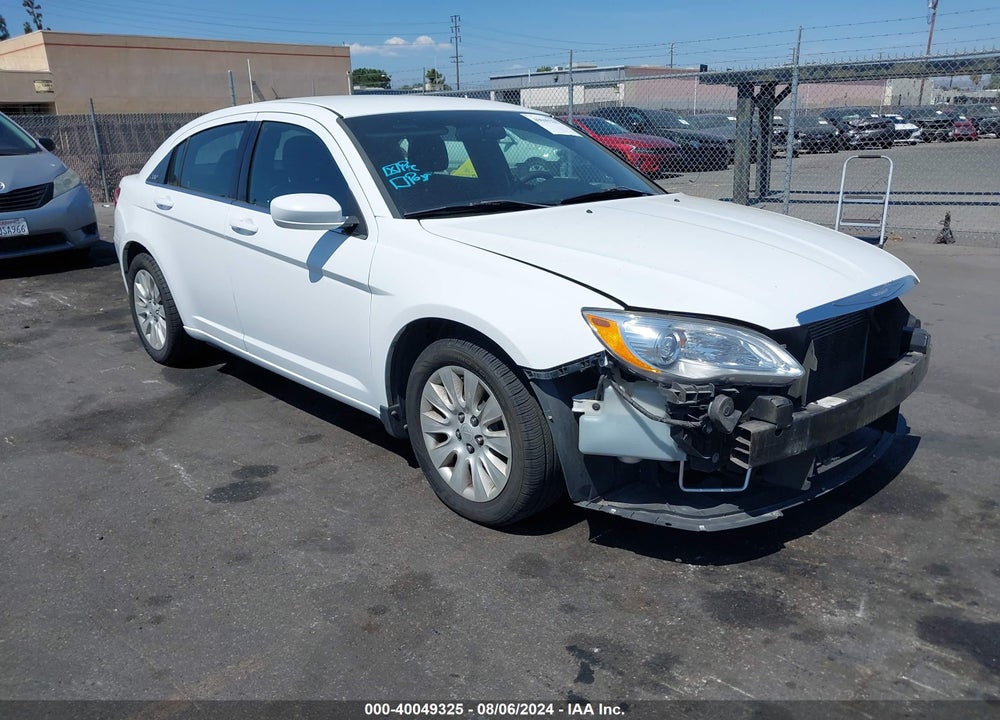 2011 CHRYSLER 200 LX VIN: 1C3BC4FB1BN589859