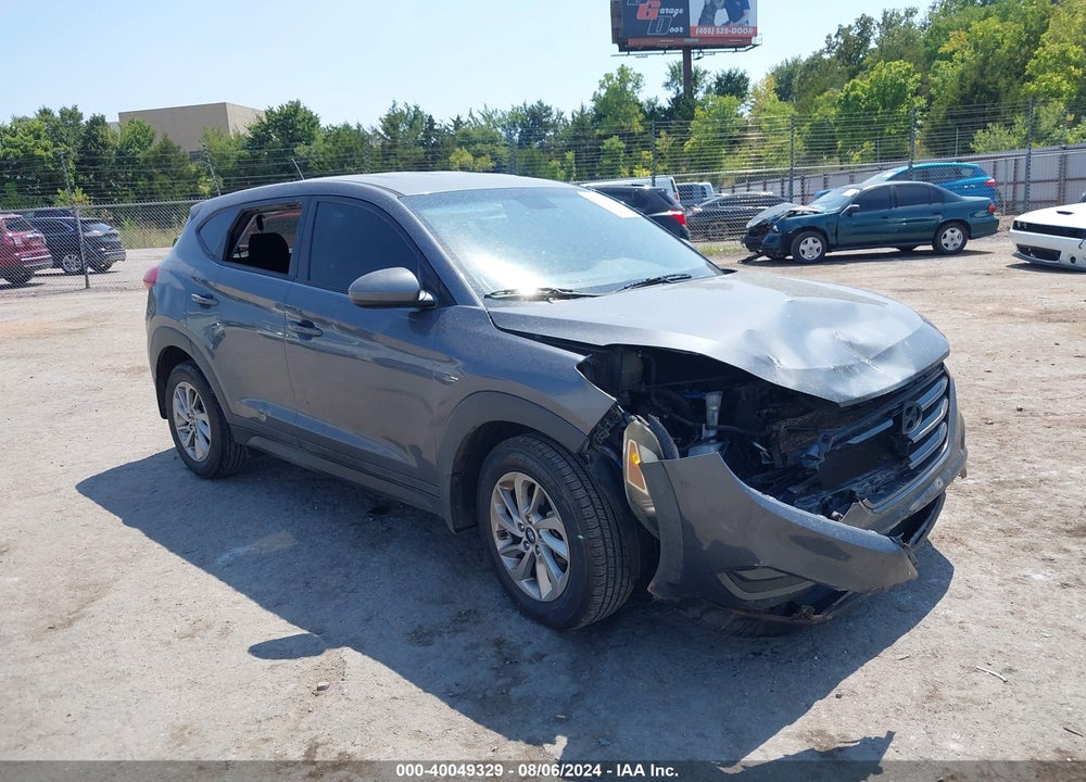 2016 HYUNDAI TUCSON SE VIN: KM8J23A45GU042065