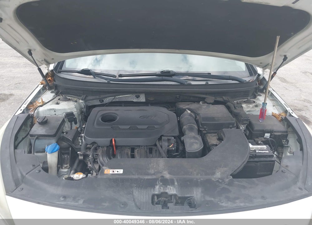 2015 HYUNDAI SONATA SE VIN: 5NPE24AF1FH228997