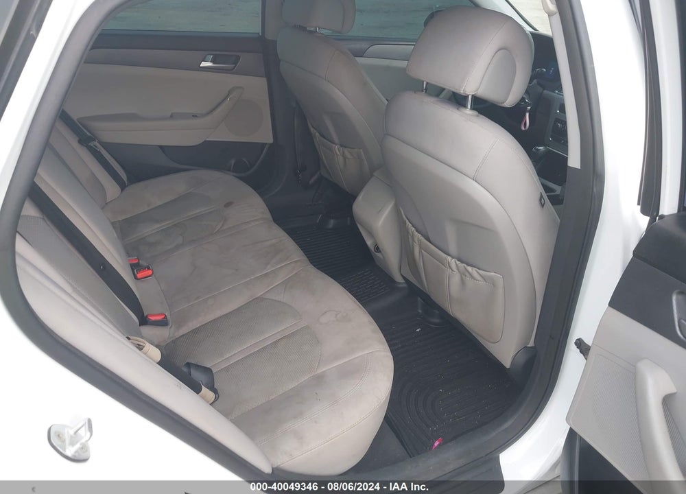 2015 HYUNDAI SONATA SE VIN: 5NPE24AF1FH228997