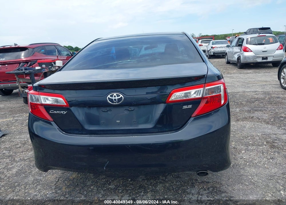 2014 TOYOTA CAMRY SE VIN: 4T1BF1FK9EU461277