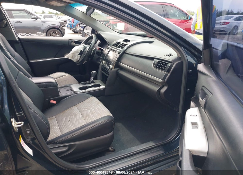 2014 TOYOTA CAMRY SE VIN: 4T1BF1FK9EU461277