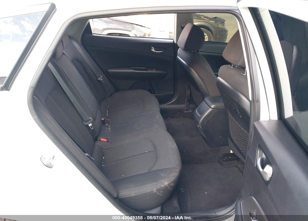 2020 KIA OPTIMA LX VIN: 5XXGT4L32LG392324