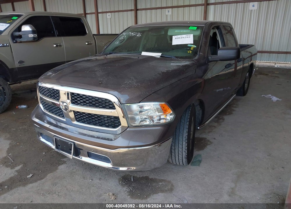 2019 RAM 1500 CLASSIC TRADESMAN QUAD CAB 4X2 6'4 BOX VIN: 1C6RR6FG5KS603710