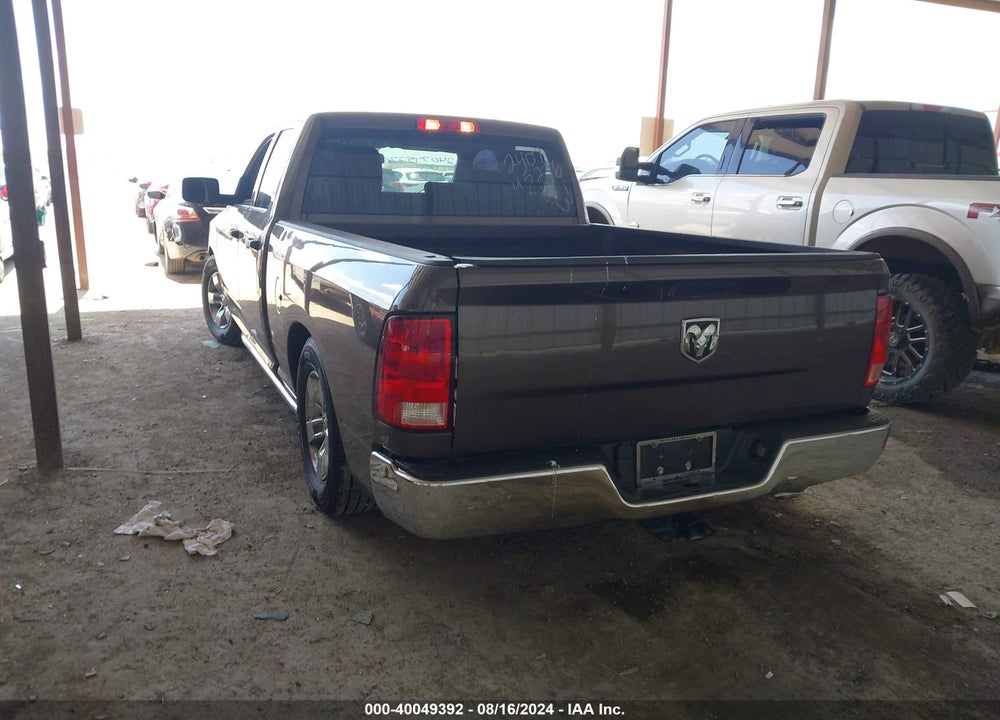 2019 RAM 1500 CLASSIC TRADESMAN QUAD CAB 4X2 6'4 BOX VIN: 1C6RR6FG5KS603710