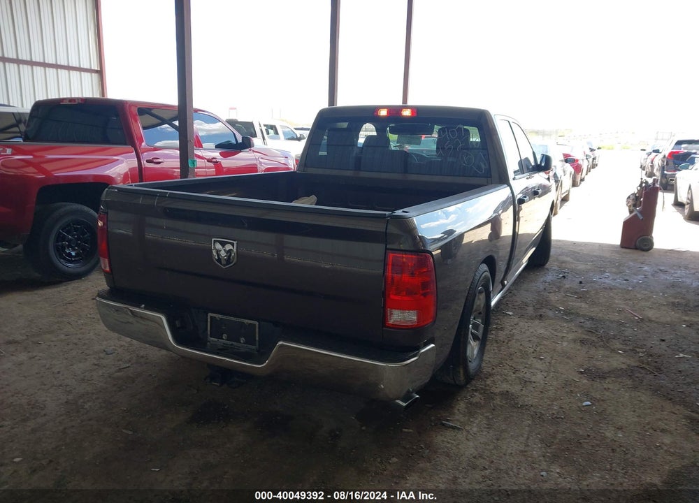2019 RAM 1500 CLASSIC TRADESMAN QUAD CAB 4X2 6'4 BOX VIN: 1C6RR6FG5KS603710