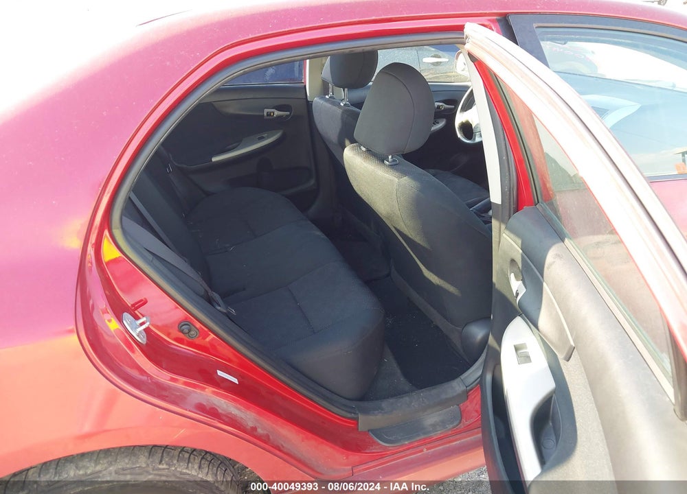 2010 TOYOTA COROLLA S VIN: 1NXBU4EE2AZ202806